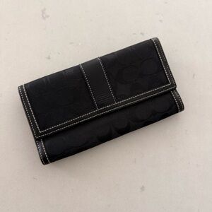 COACH TRI-FOLD SIGNATURE CANVAS WALLET IN BLACK